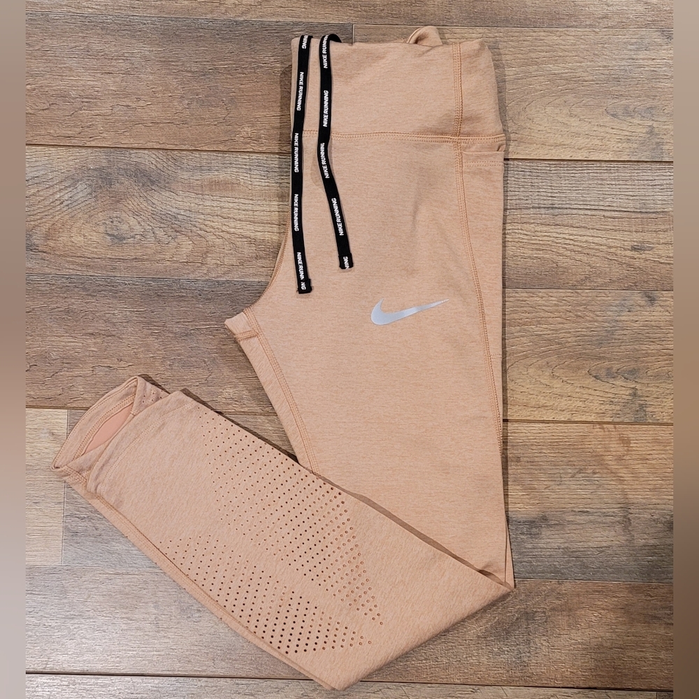 Nike Dr-Fit Running Capri Yoga Pants